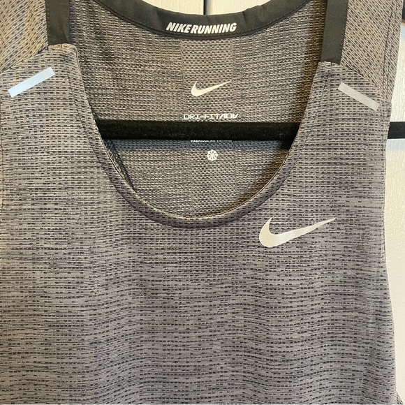 NIKE DRI-FIT ADV TECHKNIT ULTRA TANK TOP - Picture 6 of 14